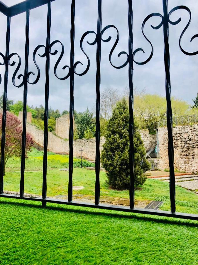 El Capricho Del Arco_Apartamentos Burgos Catedral Exteriér fotografie